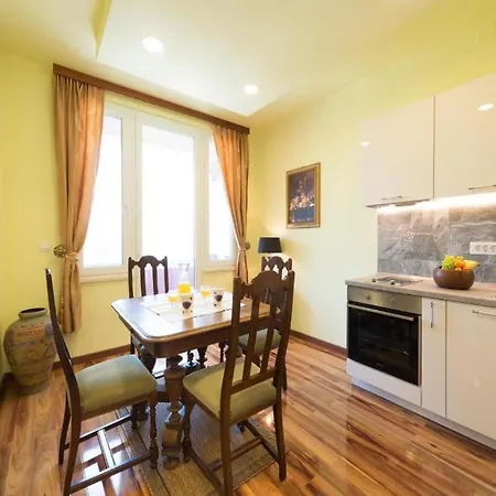 Apartments Antique Dubrovnik Room photo