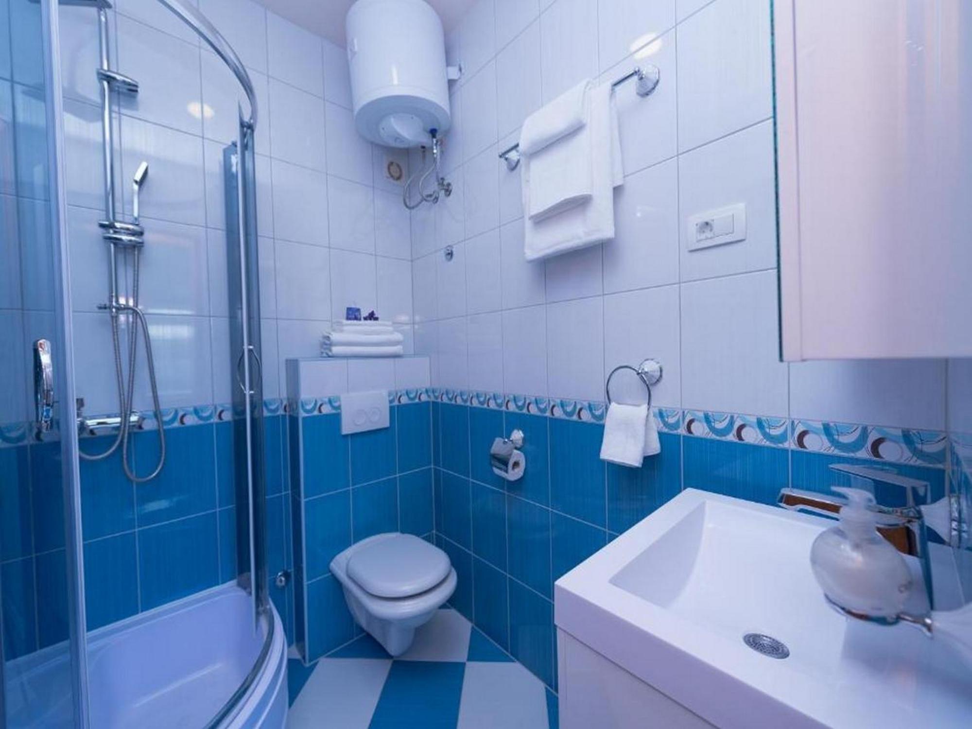 Apartment Antique